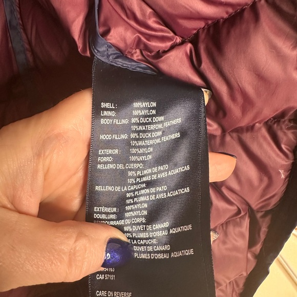 Tommy Hilfiger packable down Women's Plum Puffer Jacket - Picture 12 of 14